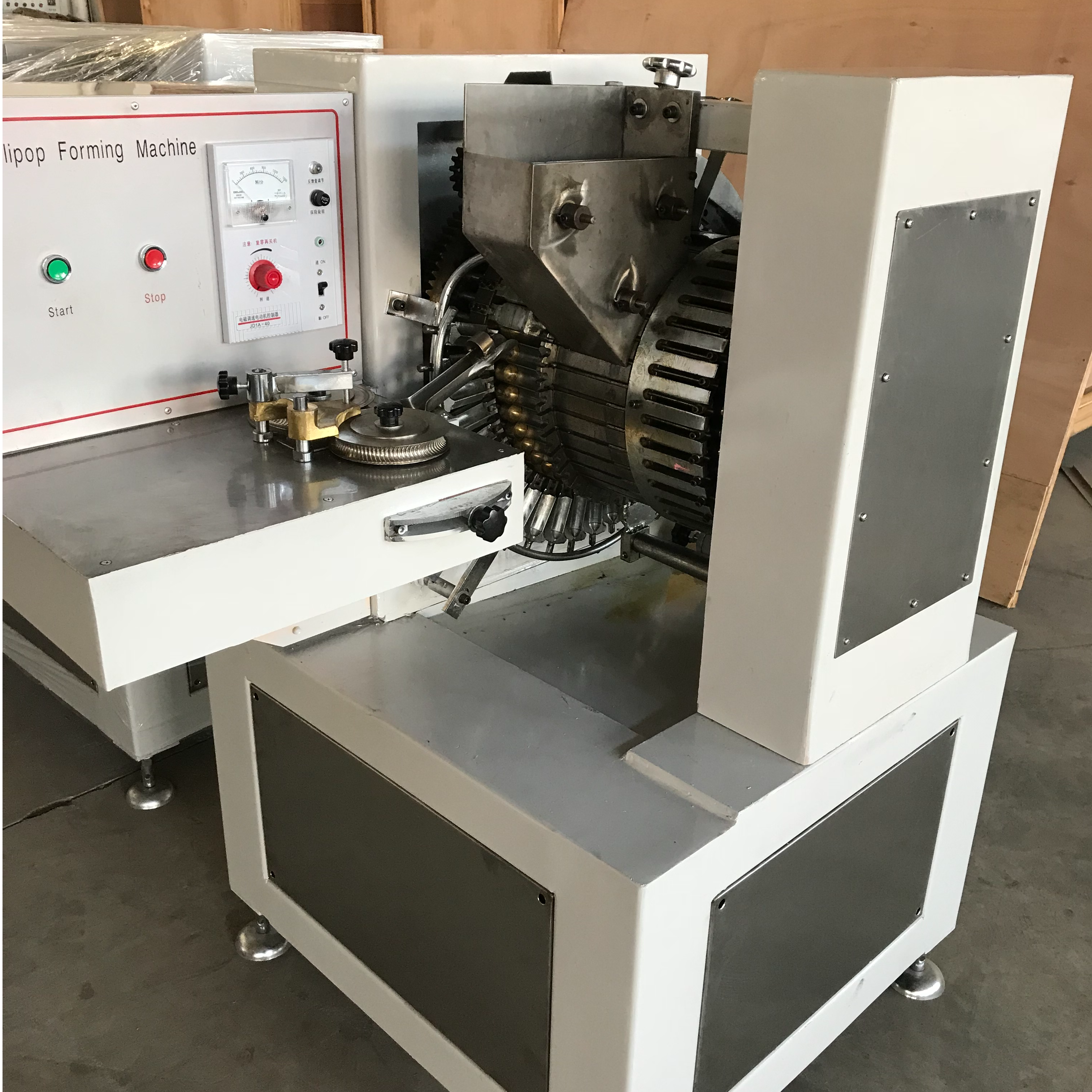 CY- 400 Ball Lollipop Forming Machine